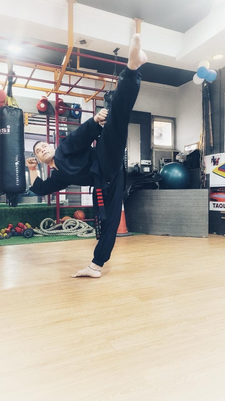 High kick martial arts training