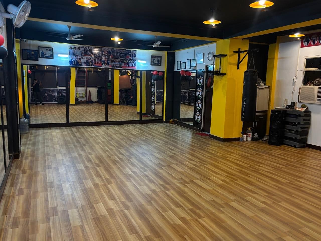 Mirrored academy training floor
